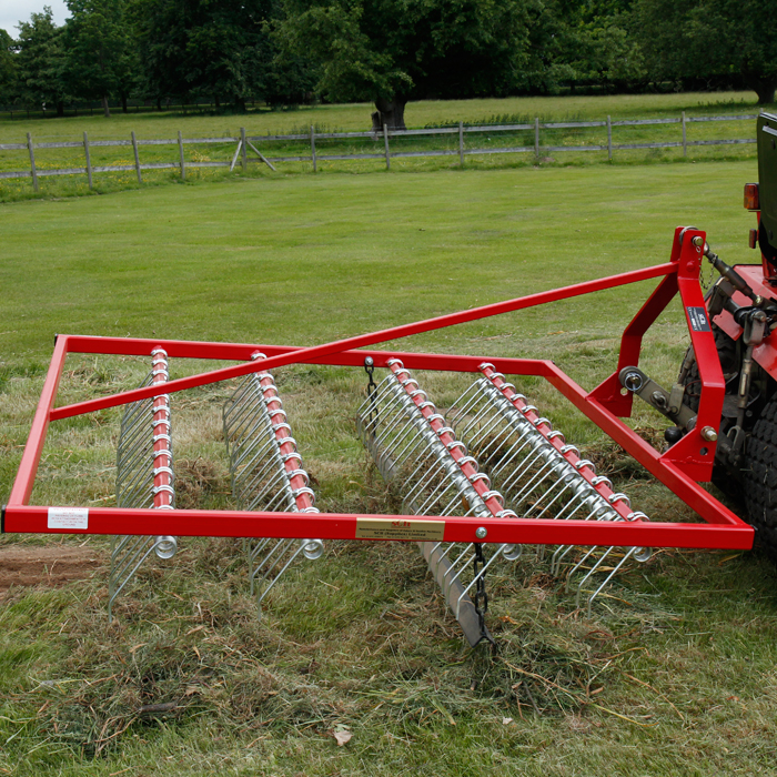 SCH - 3SR- 3 Pt Linkage Mounted Scarifying Rake